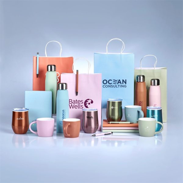 Serendipio Vogue Victoria Ceramic Coffee Mug - 280ml - Image 7