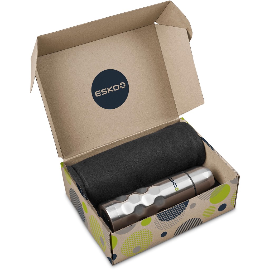 Alps Winter Blanket Gift Set - Image 3