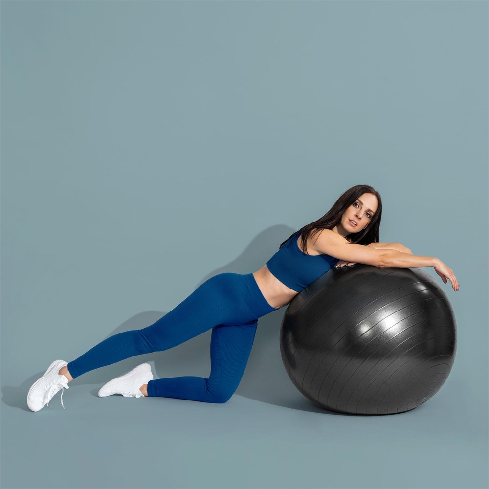 Eva & Elm Comet Anti-Burst Gym Ball - Image 3