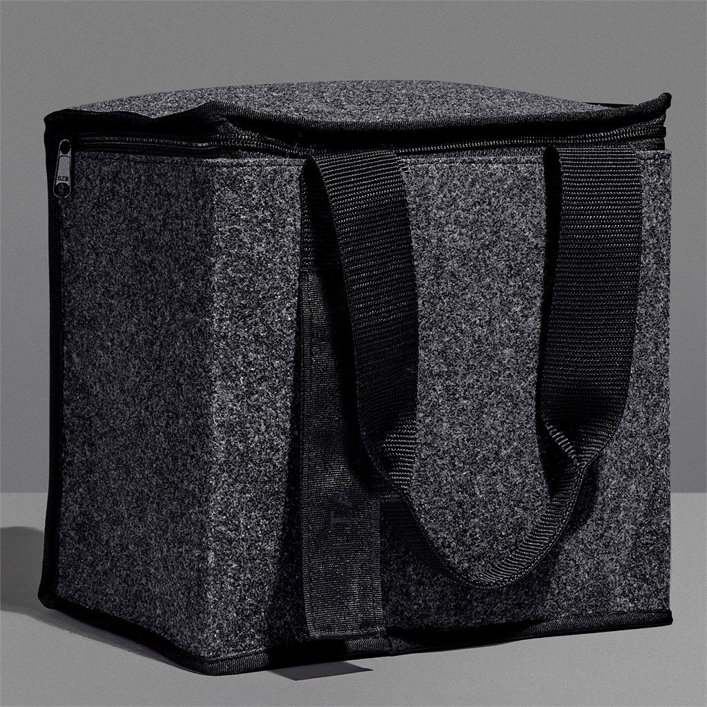 Yatta Deluxe Delicacies Hamper - Image 4