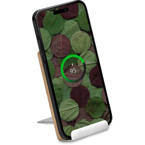 Okiyo Hakka Bamboo & Recycled Aluminium Wireless Charging Phone Stand - Image 4