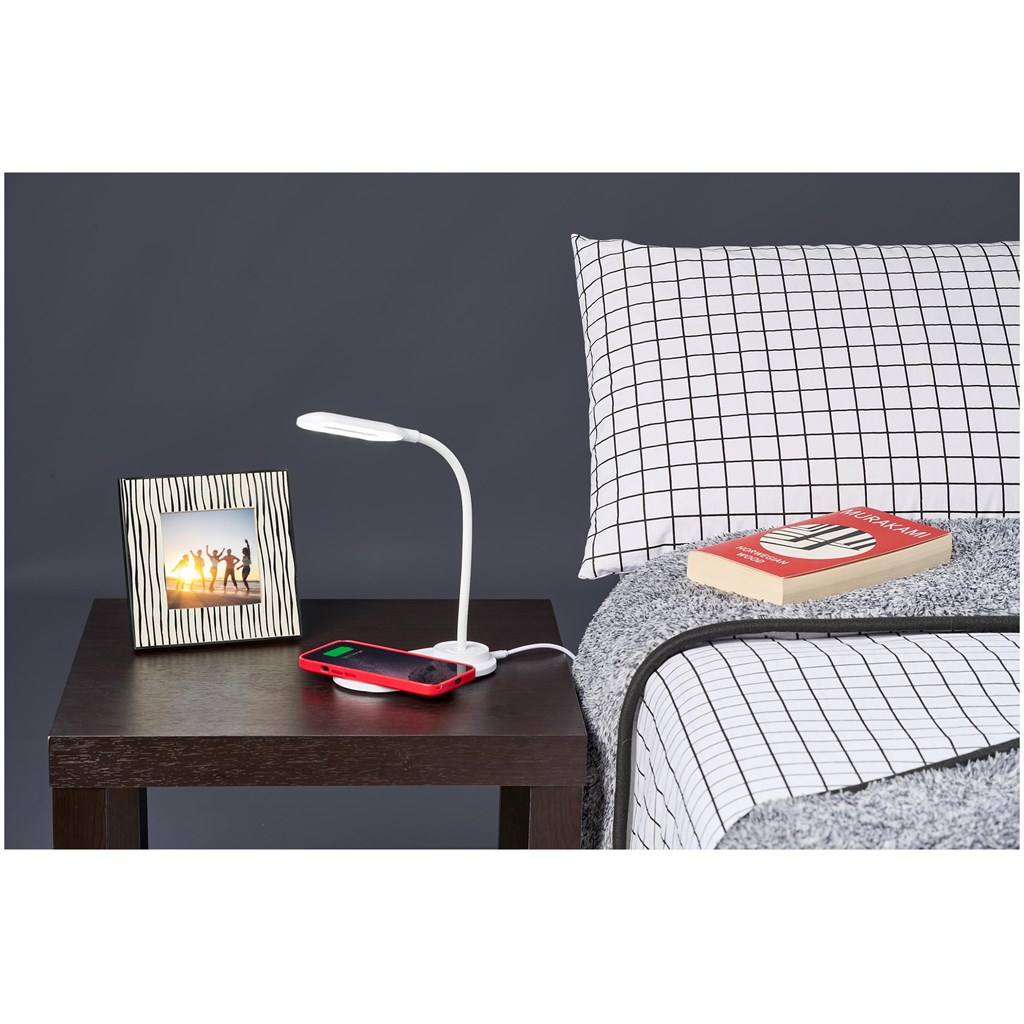 Swiss Cougar Doha Wireless Charger & Desk Lamp - Image 16