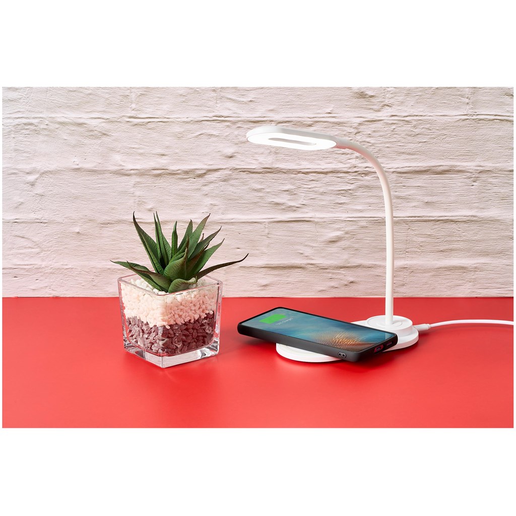 Swiss Cougar Doha Wireless Charger & Desk Lamp - Image 7